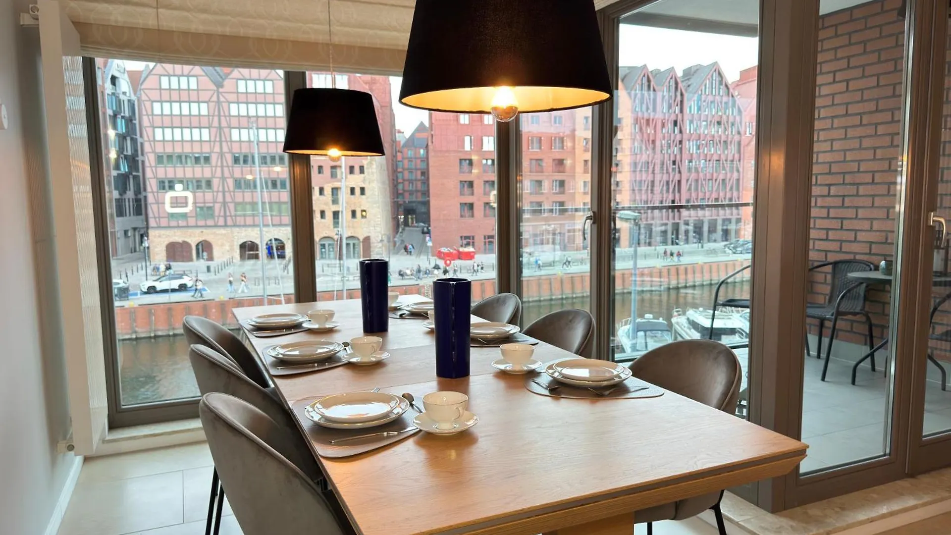 Waterlane Krolowa Kier I 2 Sypialnie I 3 Lazienki I Basen - Comfy Apartments Gdańsk 0*,  Polska