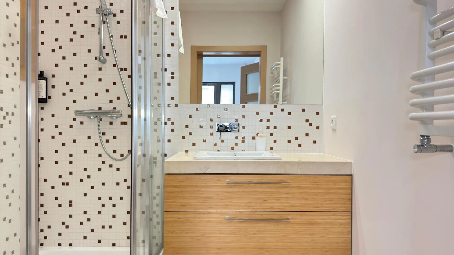 Waterlane Krolowa Kier I 2 Sypialnie I 3 Lazienki I Basen - Comfy Apartments Gdańsk
