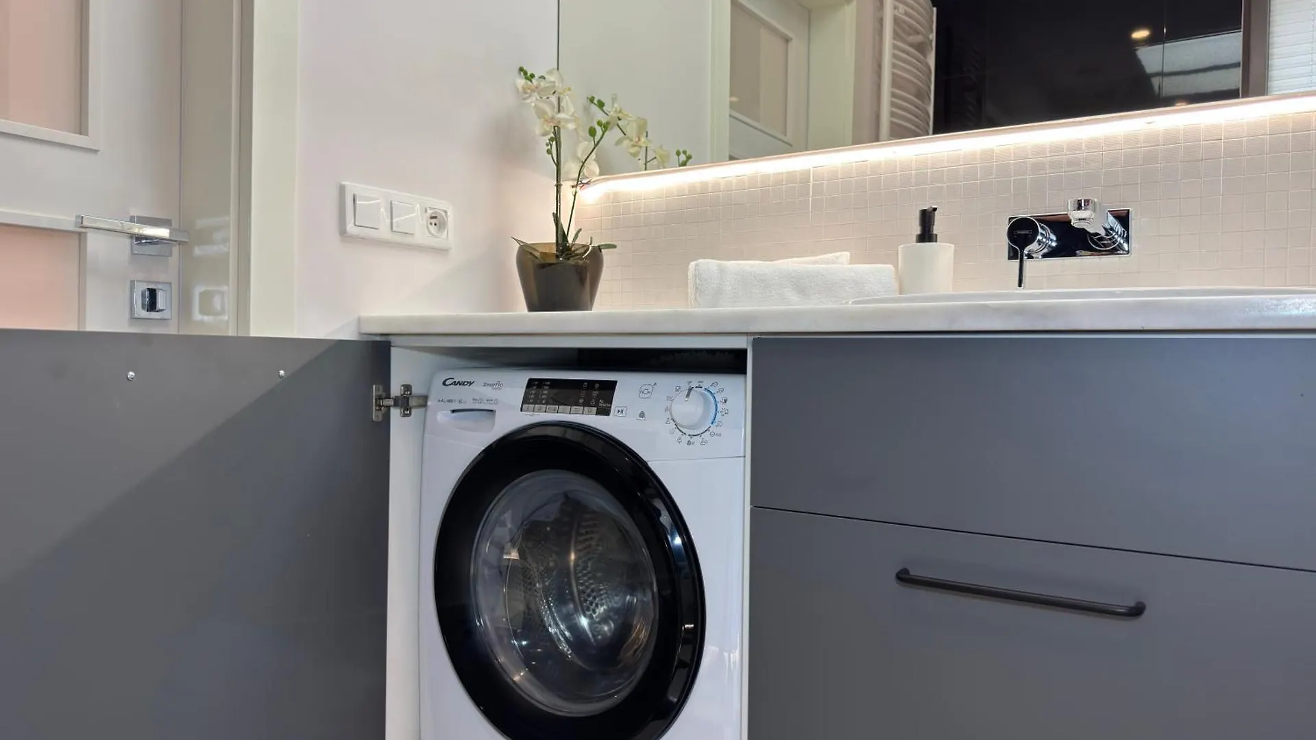 Waterlane Krolowa Kier I 2 Sypialnie I 3 Lazienki I Basen - Comfy Apartments Gdańsk 0*,