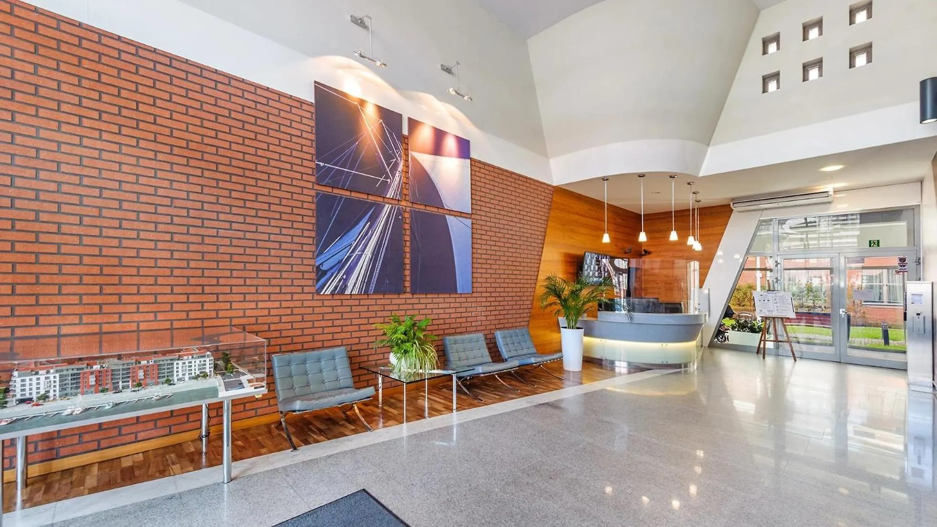 Waterlane Krolowa Kier I 2 Sypialnie I 3 Lazienki I Basen - Comfy Apartments Gdańsk Polska